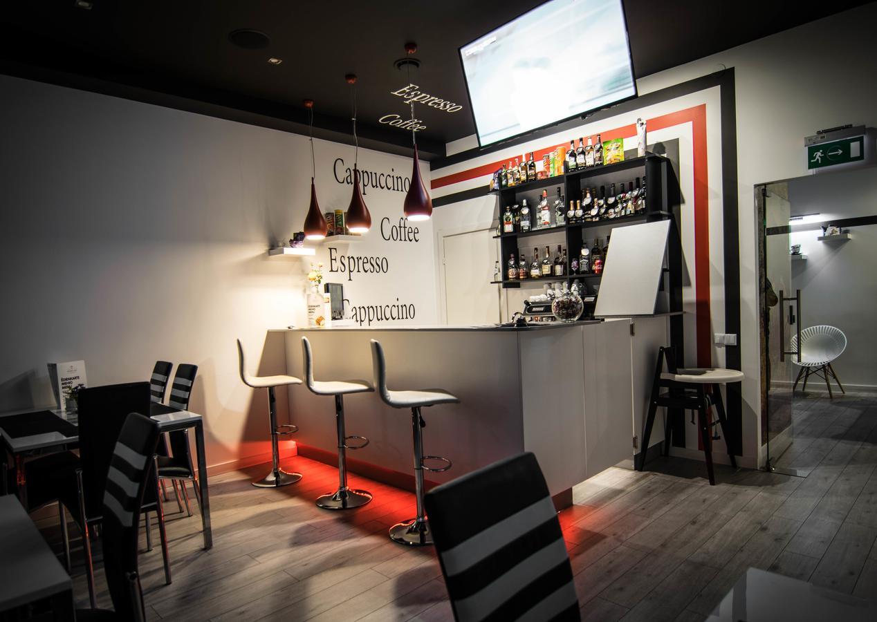 HomeLike Hotel Daugavpils Buitenkant foto